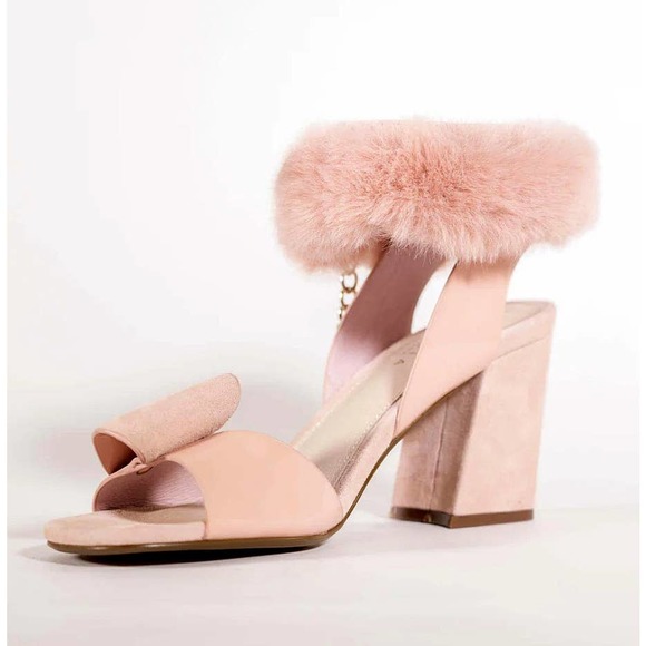 Plymouth Women's Paige Pink Faux Fur Ankle Strap Open Toe Block Heel Size 7.5 - Picture 1 of 12